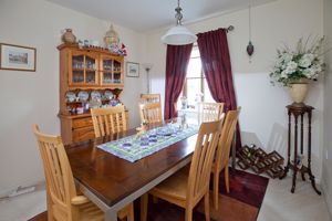 Dining Room- click for photo gallery